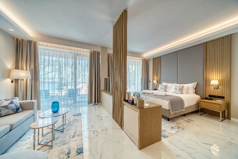 Standard Double room with balcony Hyatt Regency Kotor Bay Resort Hotel