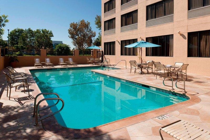 Номер Standard Courtyard by Marriott Cypress Anaheim / Orange County