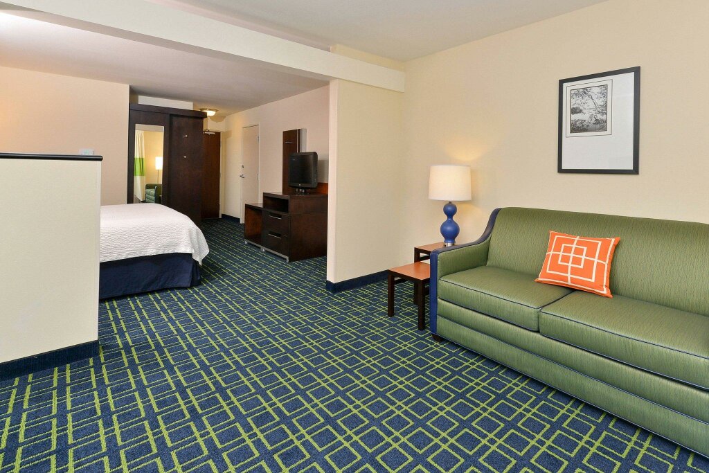 1 Bedroom Executive Double Suite Fairfield Inn & Suites