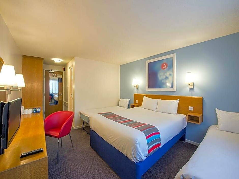 Standard Familie Zimmer Travelodge London City Airport