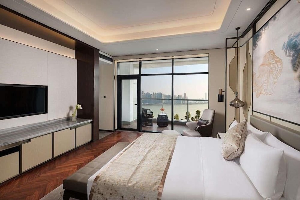 Двухместный люкс Howard Johnson Yacht Club Hotel Changsha