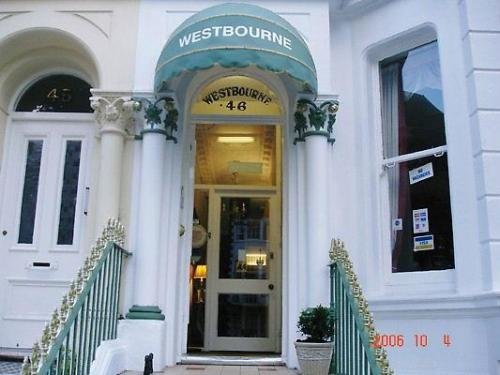 Двухместный семейный номер Standard Westbourne Hotel and Spa