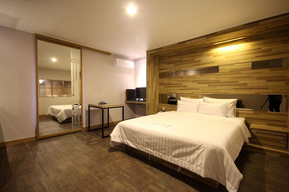Deluxe room Hotel Haru