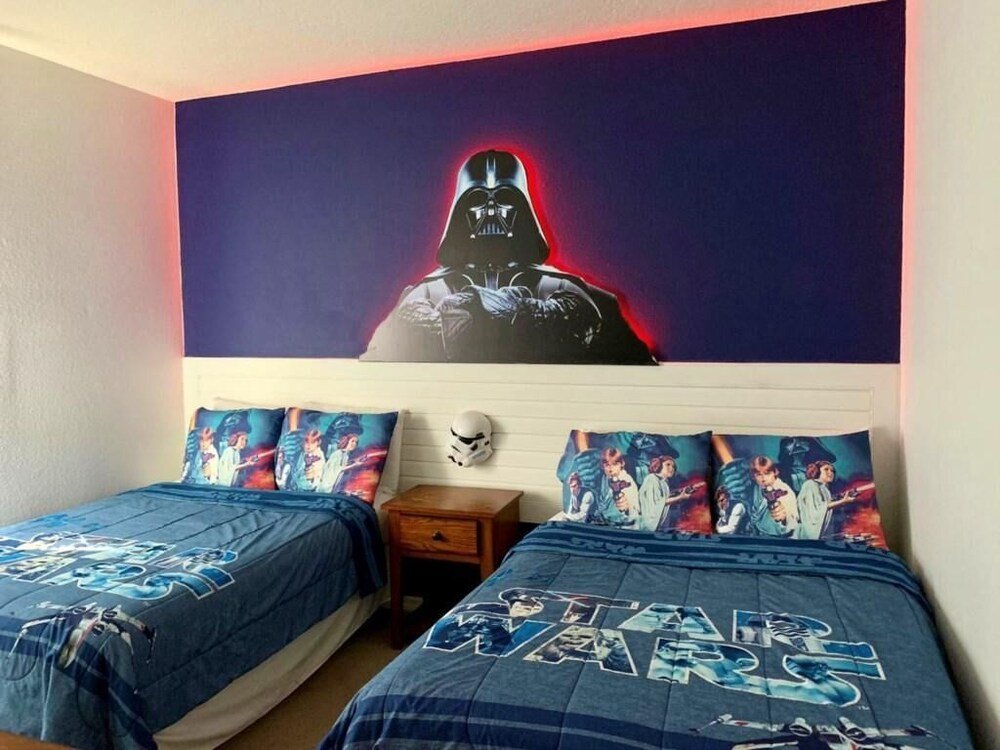 Appartement Lucaya 4 Bedrooms 3 Baths Townhome With Starwars Bedroom