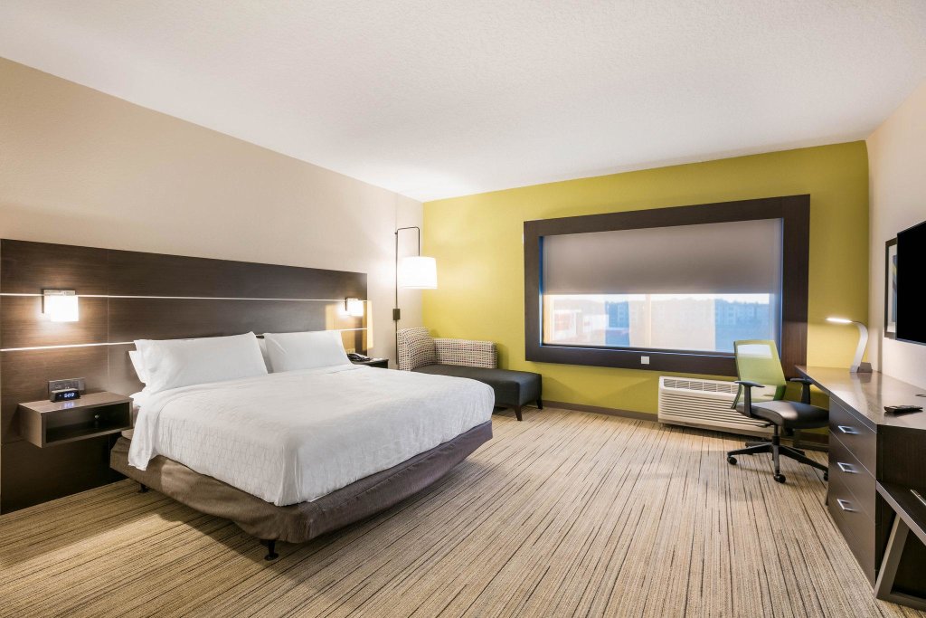 Habitación Estándar Holiday Inn Express & Suites Jacksonville - Town Center, an IHG Hotel