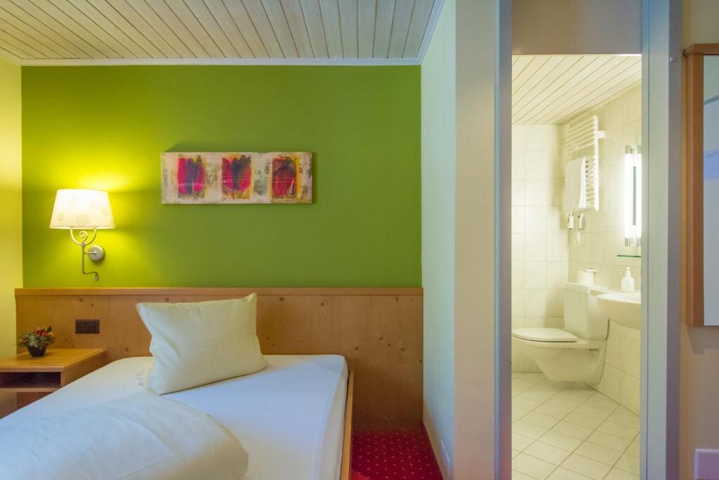 Standard room Hotel La Cruna