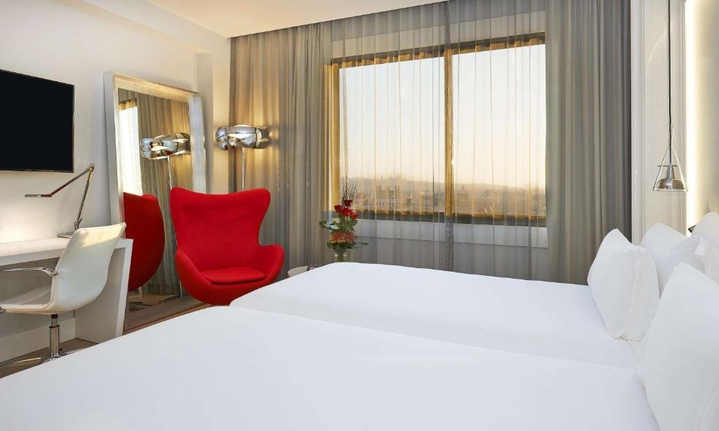 Premium Doppel Zimmer mit Blick NH Collection Barcelona Gran Hotel Calderon