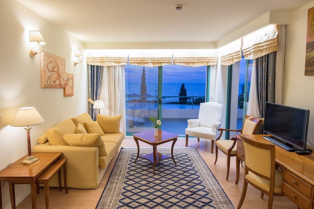Executive Suite with balcony Poseidon Palace