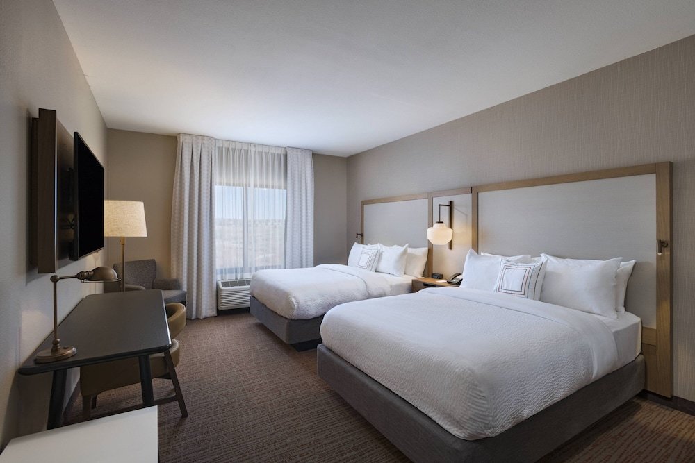 Четырёхместный номер Standard Fairfield Inn & Suites by Marriott Colorado Springs East