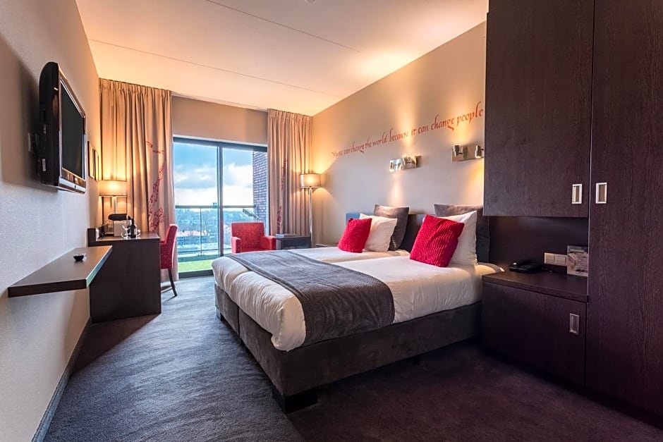 Номер Comfort с балконом Hampshire Hotel - Delft Centre