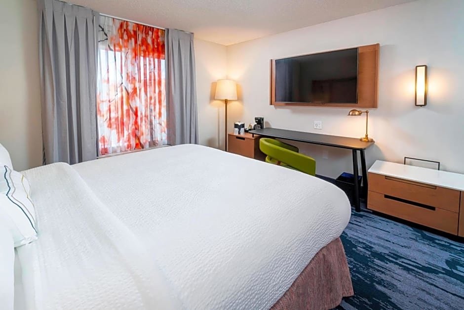 Suite 1 dormitorio Fairfield Inn & Suites by Marriott Bend Downtown