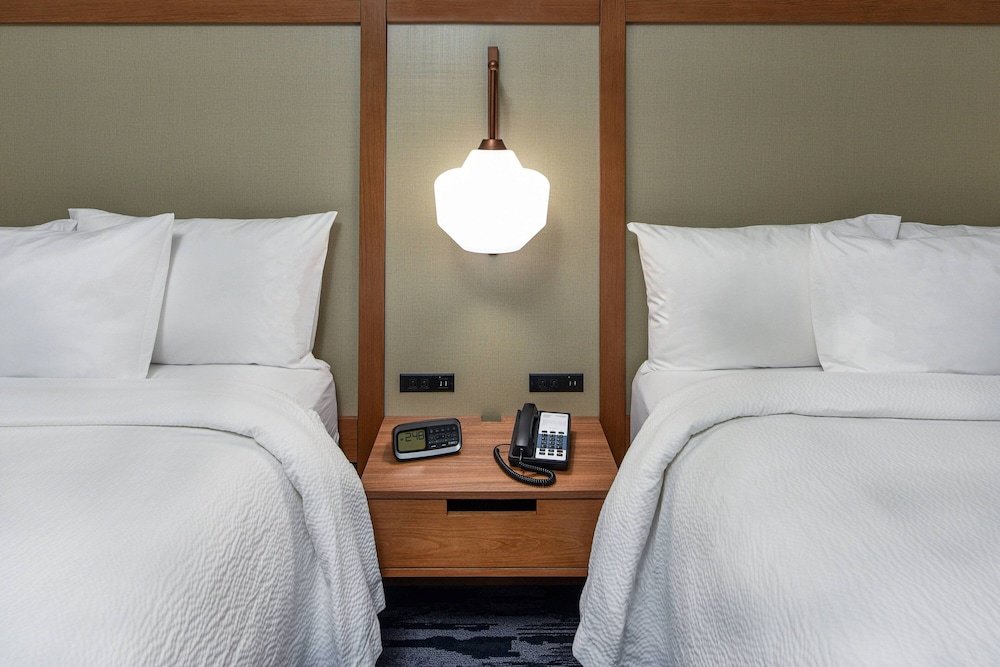 Standard Quadruple room Fairfield Inn & Suites by Marriott Moorpark Ventura County
