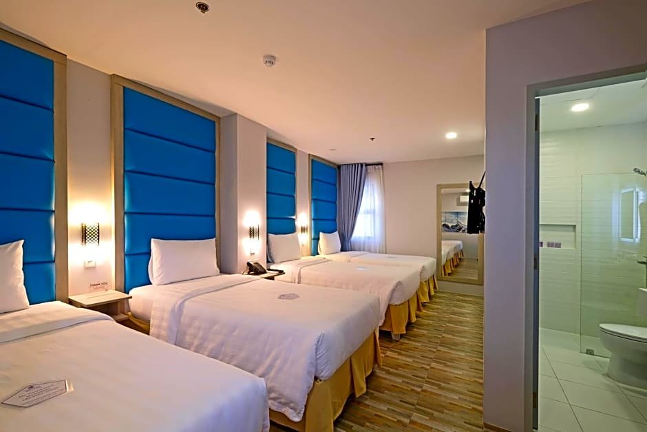 Standard Quadruple room Amethyst Boutique Hotel Cebu