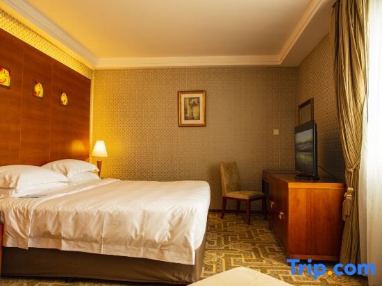 Business Suite Huayang Plaza Hotel