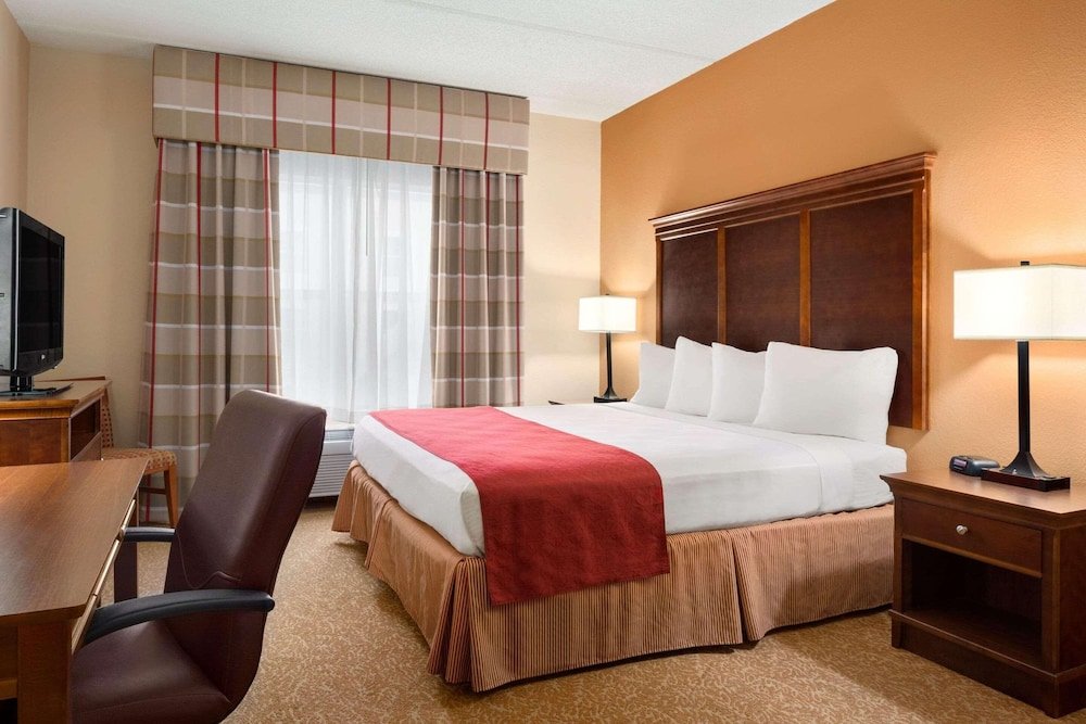 Suite Country Inn & Suites by Radisson, Anderson, SC