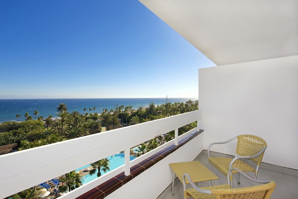 Двухместный номер Standard с балконом и с видом на море Bull Costa Canaria & SPA
