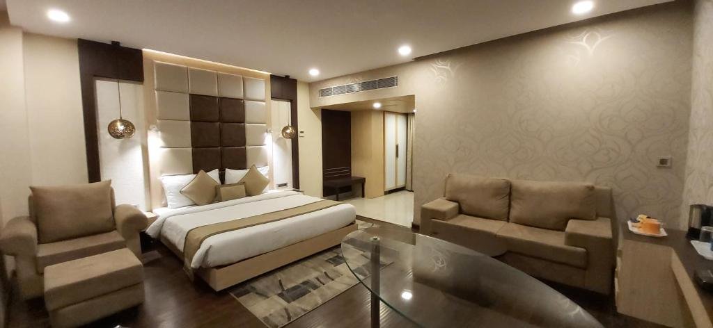 Standard room OYO 8656 Hotel Nataraj