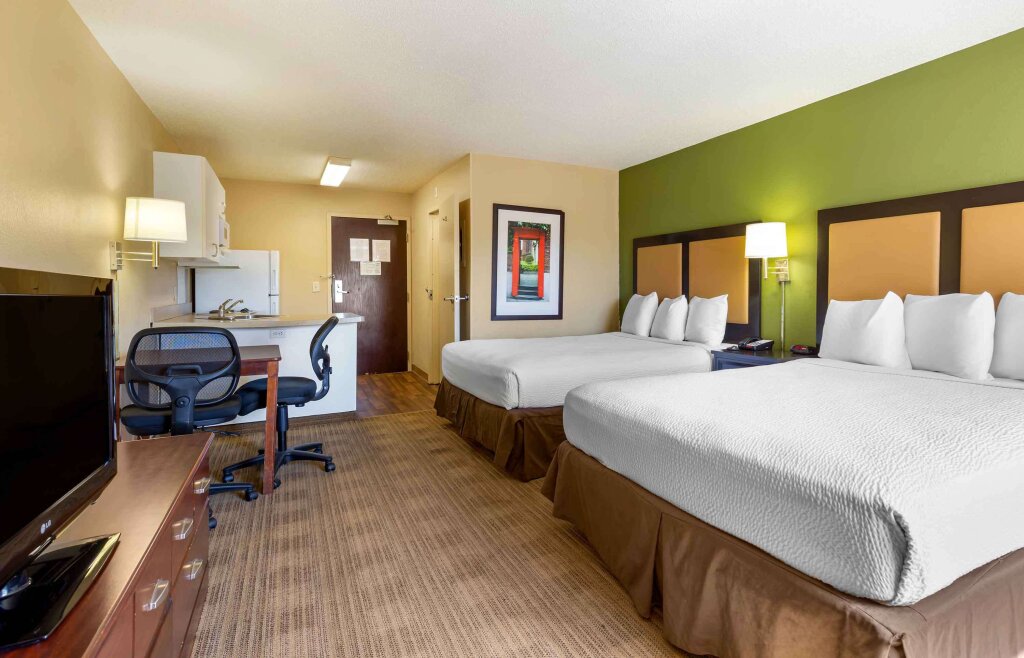 Четырёхместный люкс с 2 комнатами Extended Stay America Suites - Dallas - Frankford Road