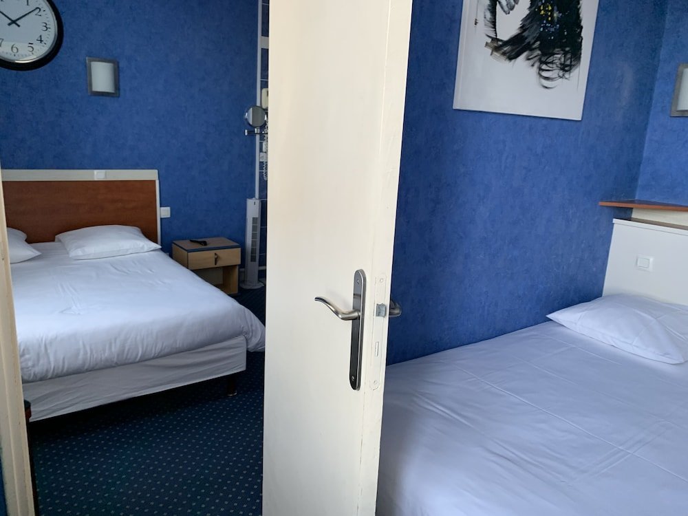 Standard Quadruple room Hotel Anne De Bretagne BLOIS