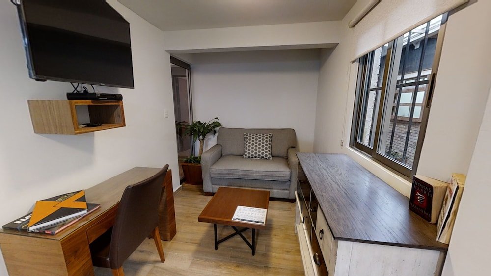 Двухместные апартаменты Business Tokio Suites