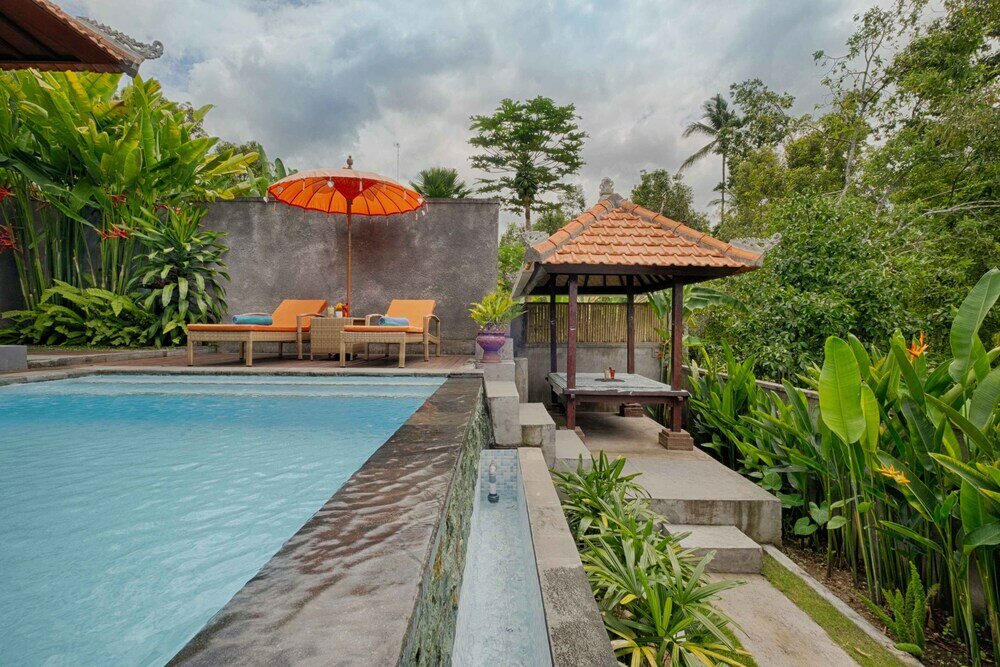 Suite Luxury Nadira Bali Villa