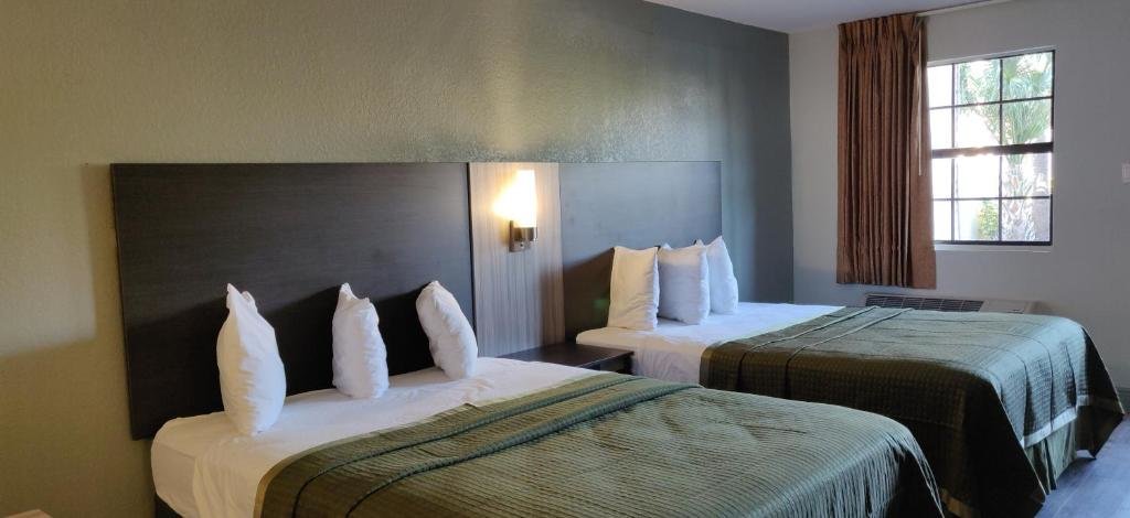 Standard Doppel Zimmer Rodeway Inn Near Ybor City - Casino