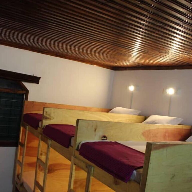 Cama en dormitorio compartido Pili Pili House Arusha - Hostel