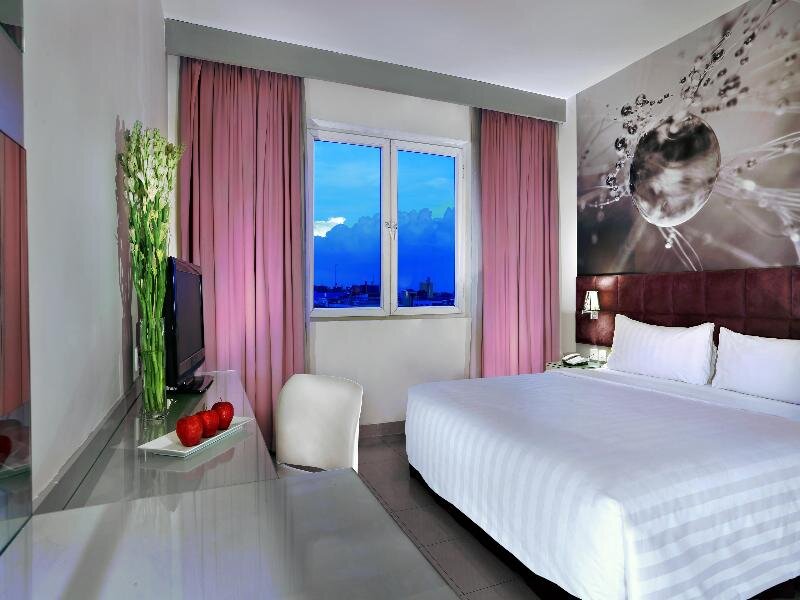 Superior Double room Royal Palm Hotel & Conference Center Cengkareng
