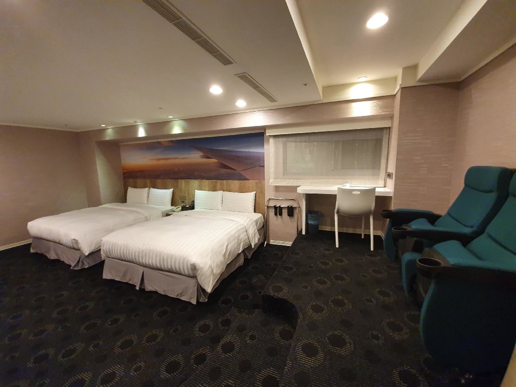 Deluxe Vierer Zimmer Ximen Airline Hotel