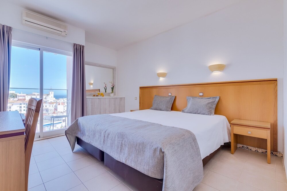 Standard Single room with balcony Vila Recife Hotel