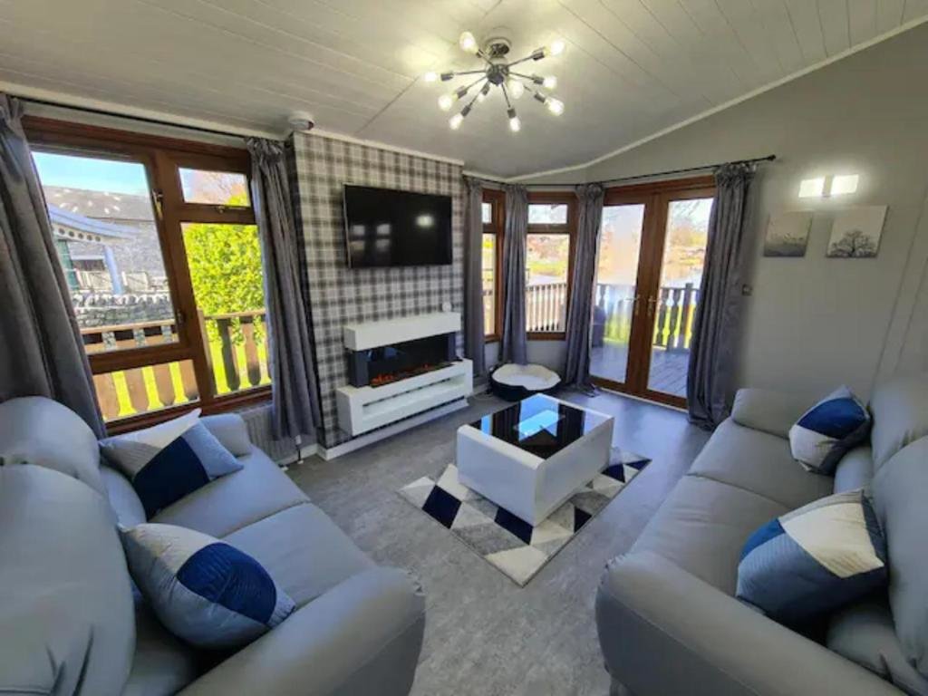 Appartement 4 Bed Luxury Lodge with Hot tub near Lake District