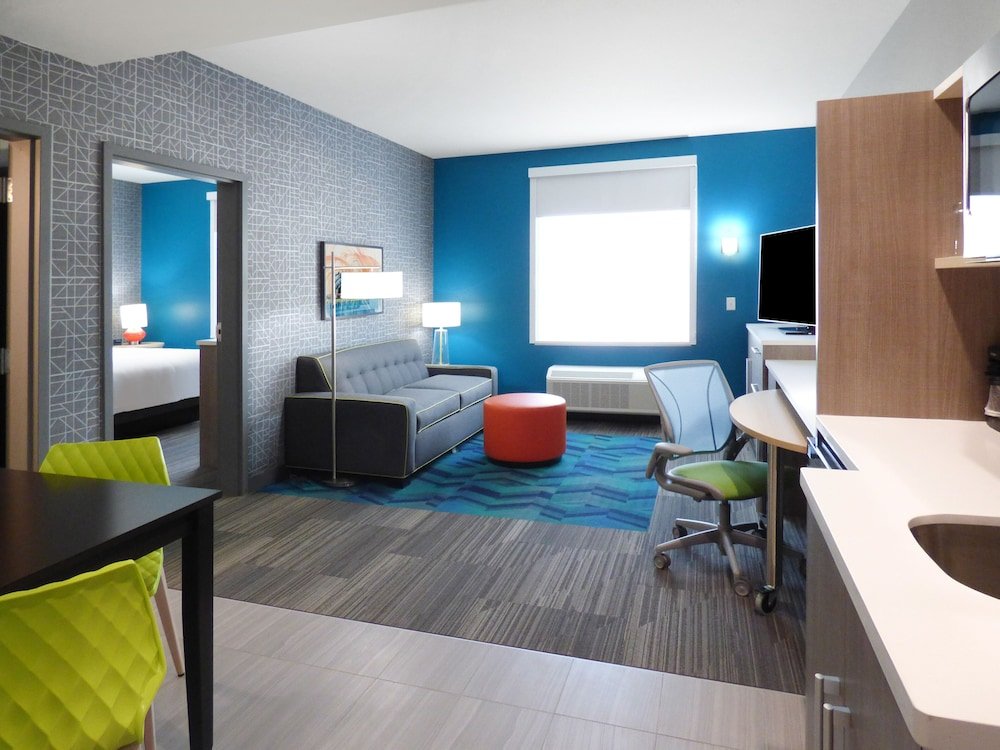 Люкс c 1 комнатой Home2 Suites by Hilton Pensacola Airport Medical Center