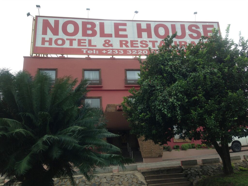 Отель Noble House Hotel 3* (8 отзывов) в Кумаси, Кумаси. Забронировать Noble  House Hotel 3*. Оплата картами МИР.