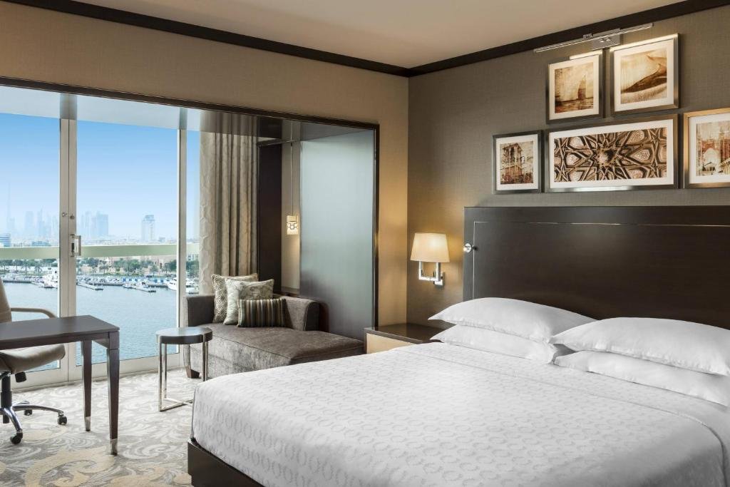 Двухместный номер Deluxe с видом на воду Sheraton Dubai Creek Hotel & Towers