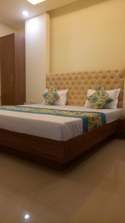 Standard room Hotel Ganga Regency