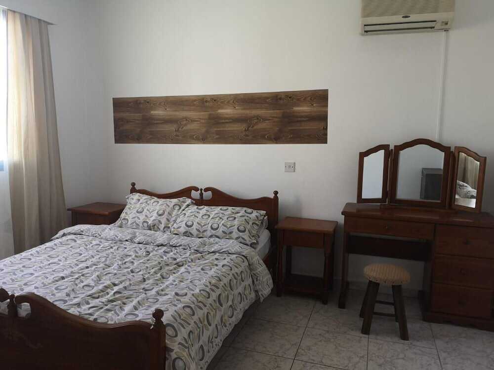 Apartamento 1-bed Cosy Apartment Close to Paphos Beach