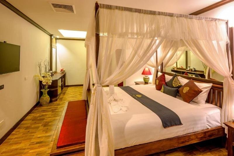 Suite Standard Tanawan Phuket Hotel