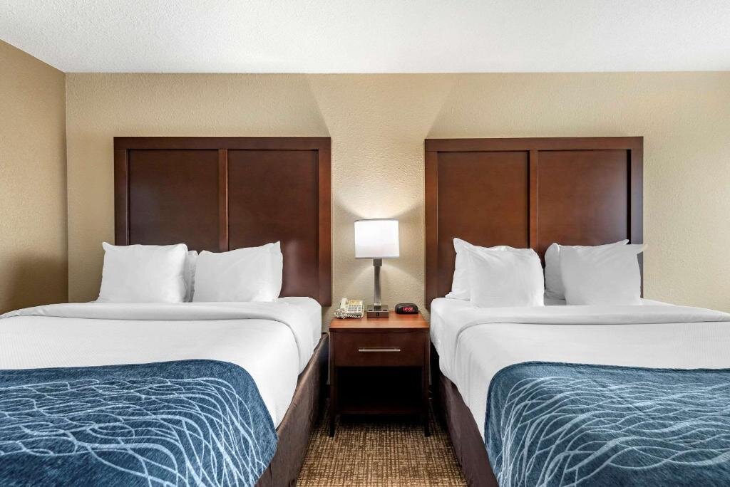 Двухместный номер Standard Comfort Inn & Suites Pueblo