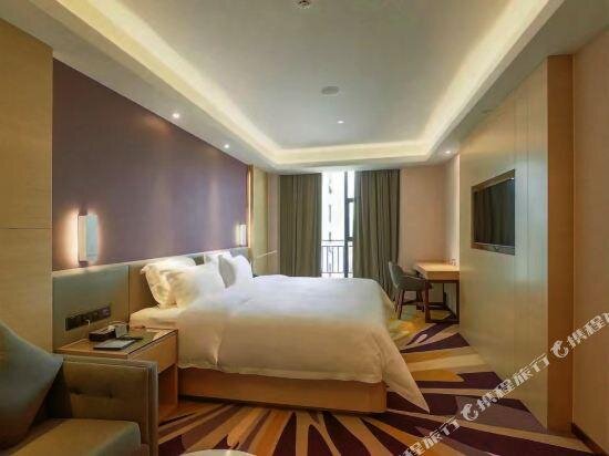Люкс Lavande Hotel Dongguan Liaobu Center