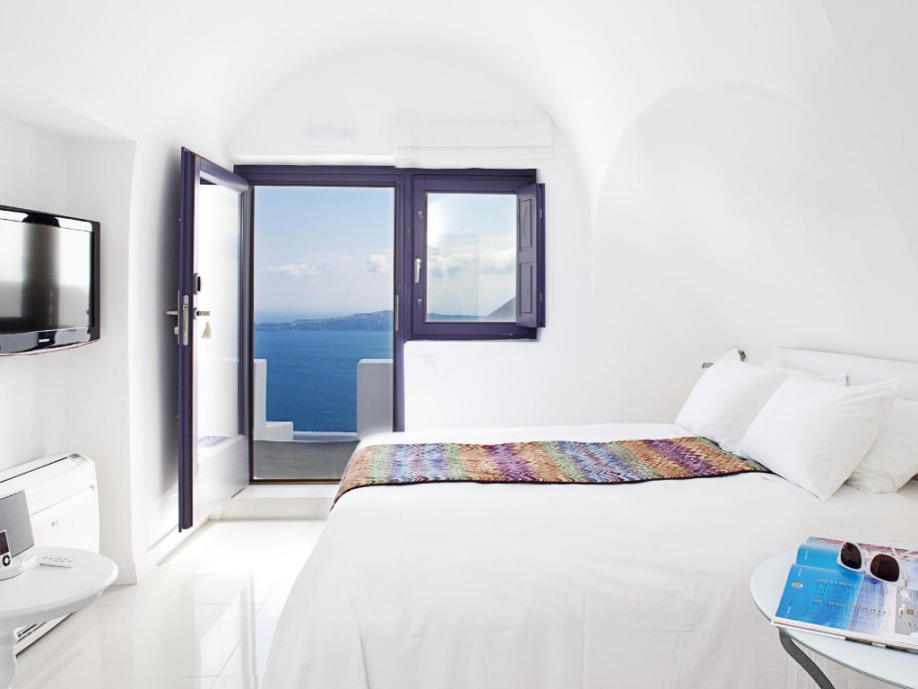 Двухместный номер Standard с видом на море Katikies Chromata Santorini - The Leading Hotels of the World