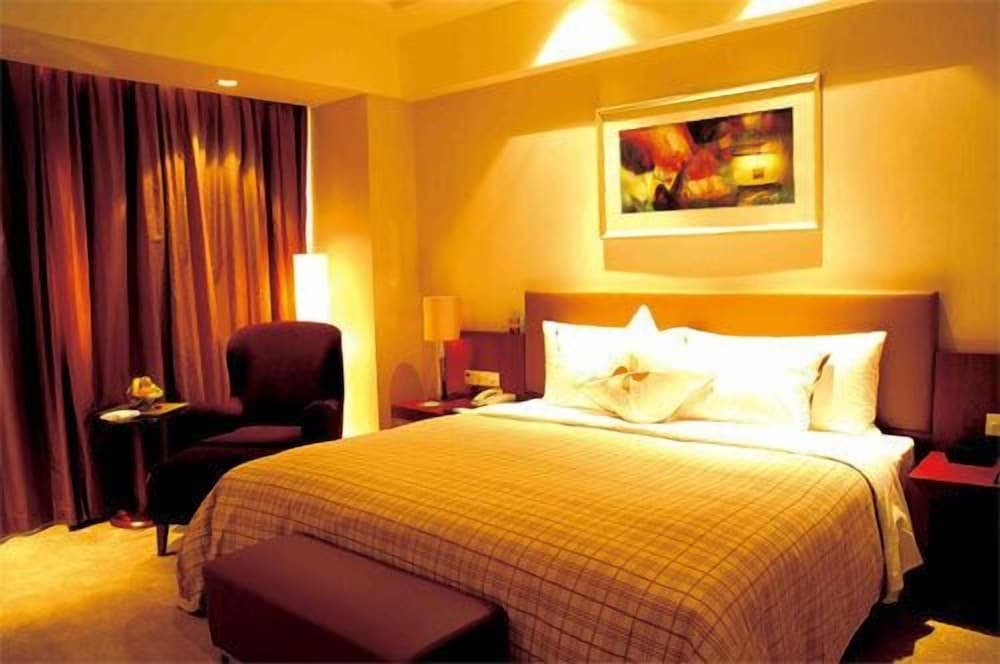 Deluxe double chambre Merryland Traders Hotel