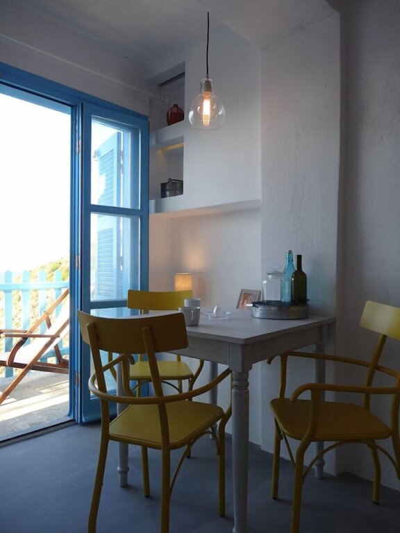 Четырёхместный номер Premium с видом на море Aegean Eye Apartments