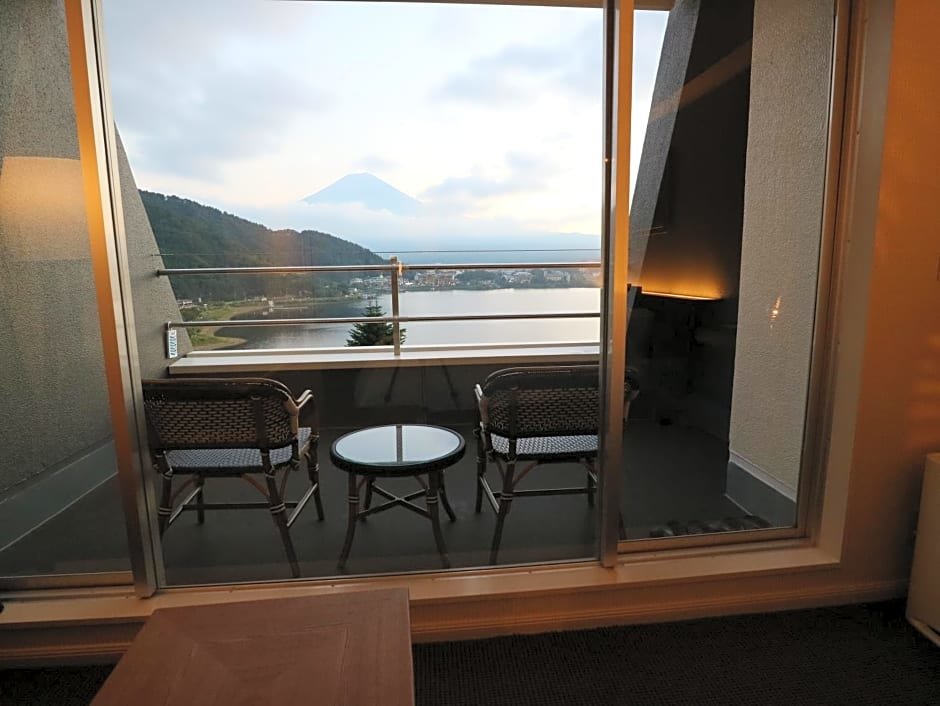 Camera Standard con balcone e con vista sulle montagne Mizno Hotel