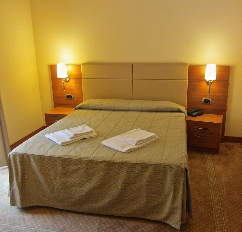 Classique double chambre avec balcon Relais San Giusto