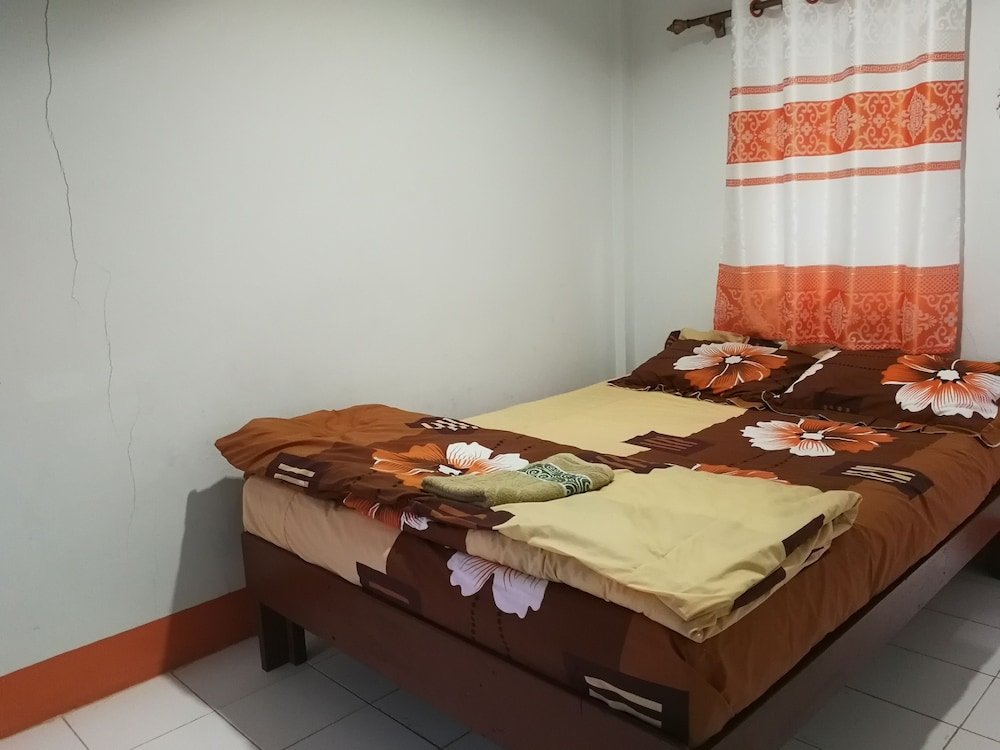 Standard room Pikulthong Hotel