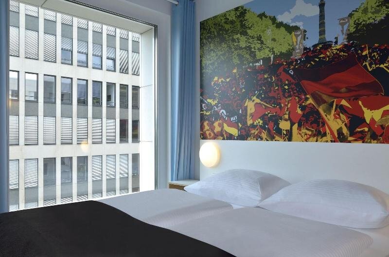 Двухместный номер Standard B&B Hotel Berlin-Tiergarten