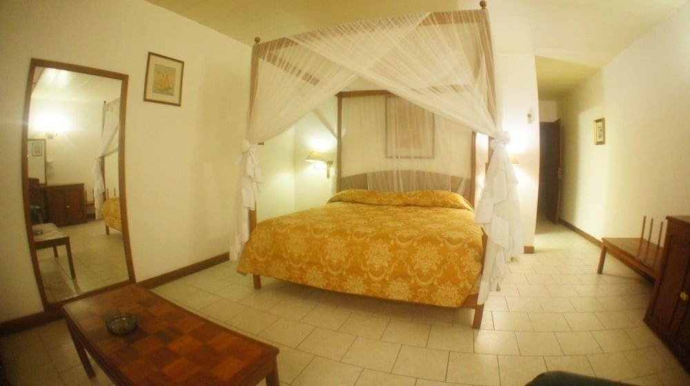 Standard Double room with balcony Sunny Hotel Majunga