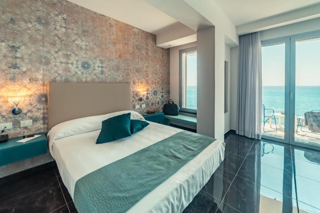 Superior Doppel Zimmer mit Meerblick Nautilus Hotel