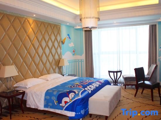 Suite Fengguan Holiday Hotel