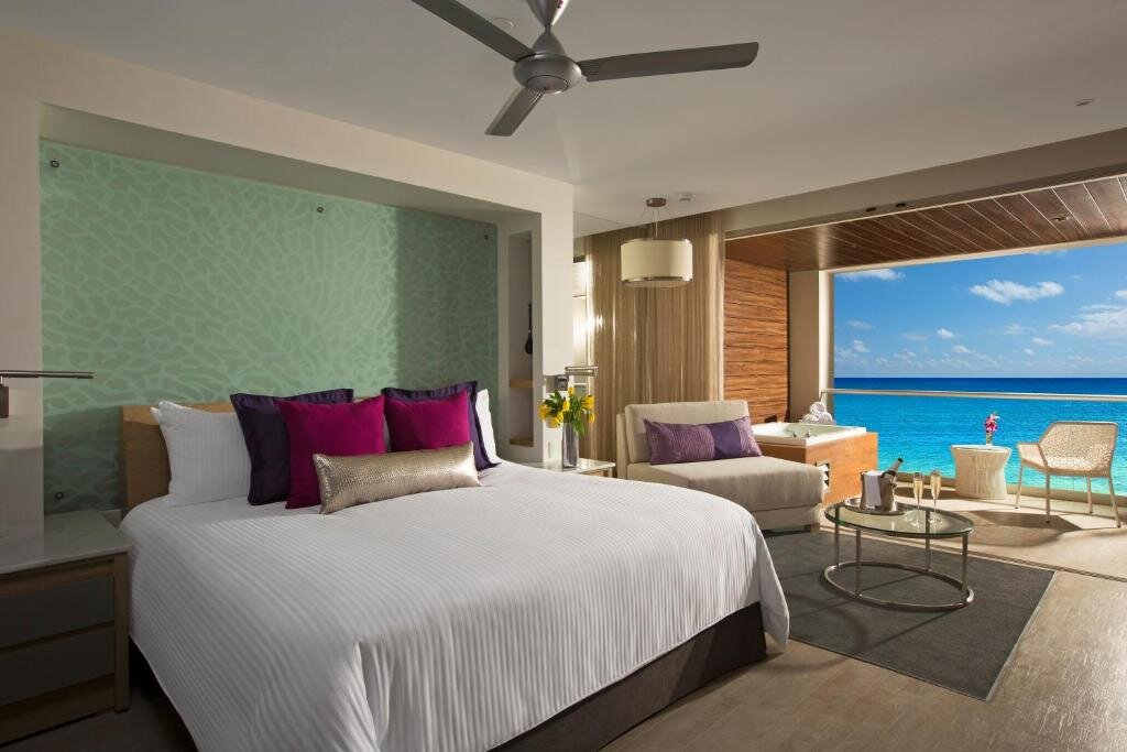 Whirlpool Xhale club doppia junior suite vista oceano Breathless Riviera Cancun Resort & Spa